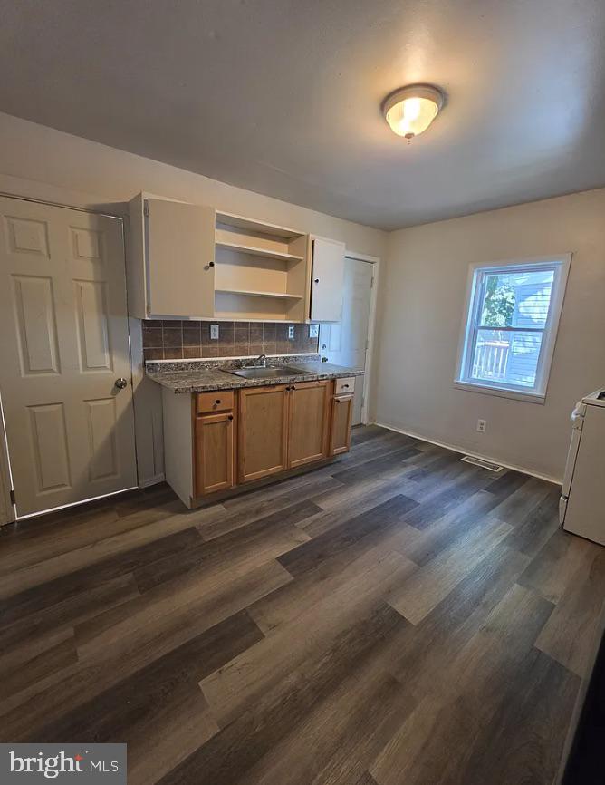 310 S 4TH STREET 312 310