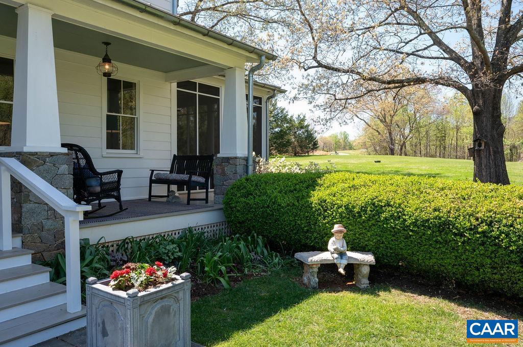 MOUNTAIN HARVEST FARMS - Residential