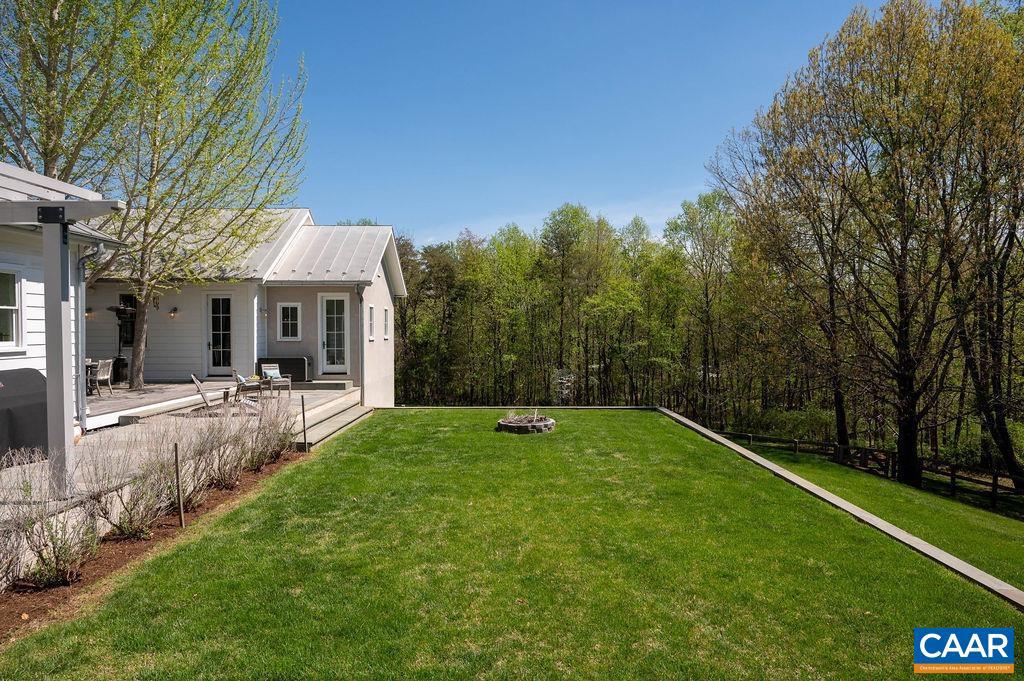 MOUNTAIN HARVEST FARMS - Residential