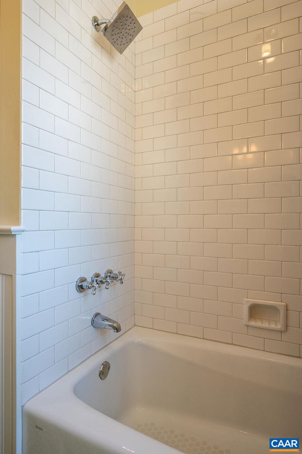 MOUNTAIN HARVEST FARMS - Residential