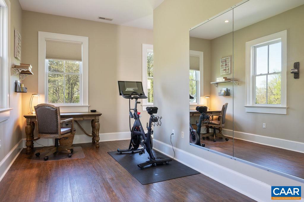 MOUNTAIN HARVEST FARMS - Residential