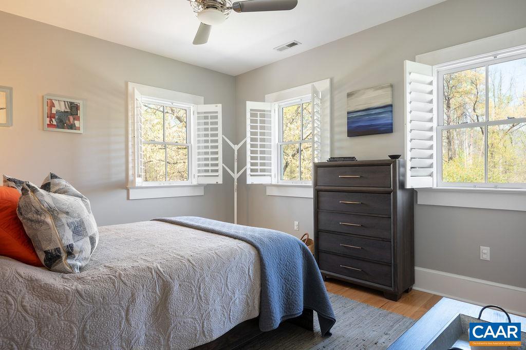 MOUNTAIN HARVEST FARMS - Residential