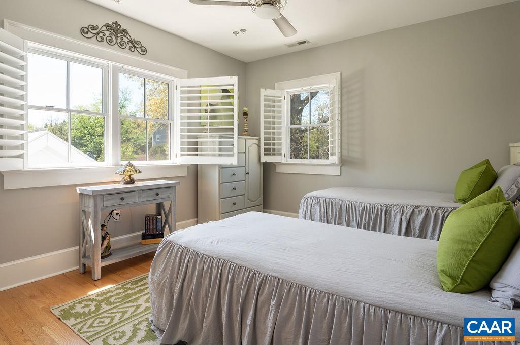 MOUNTAIN HARVEST FARMS - Residential