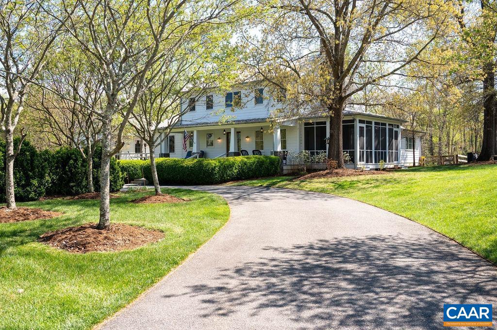 MOUNTAIN HARVEST FARMS - Residential