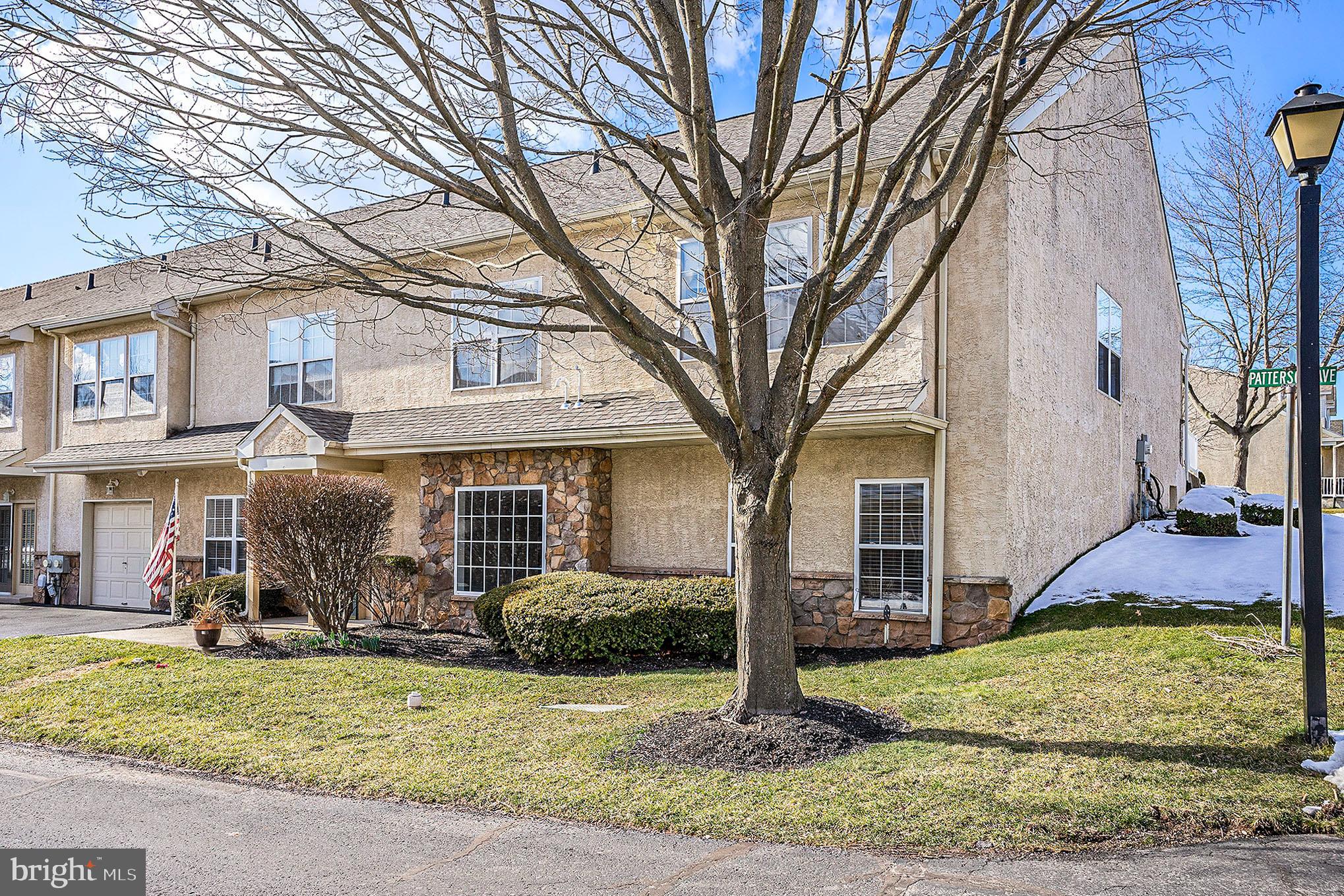 STUARTS KEEP - Residential