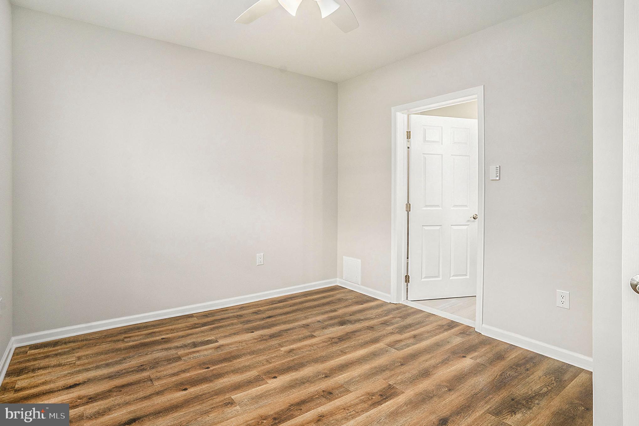 STUARTS KEEP - Residential