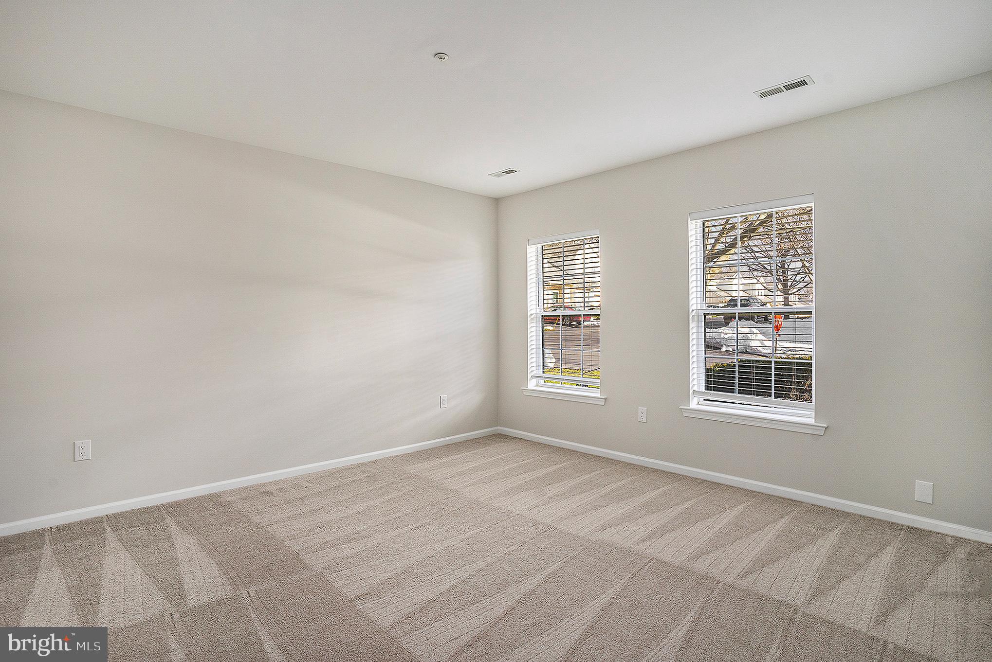 STUARTS KEEP - Residential