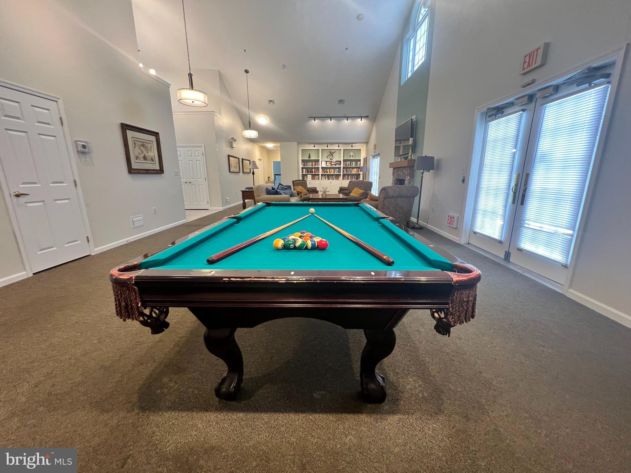 STUARTS KEEP - Residential