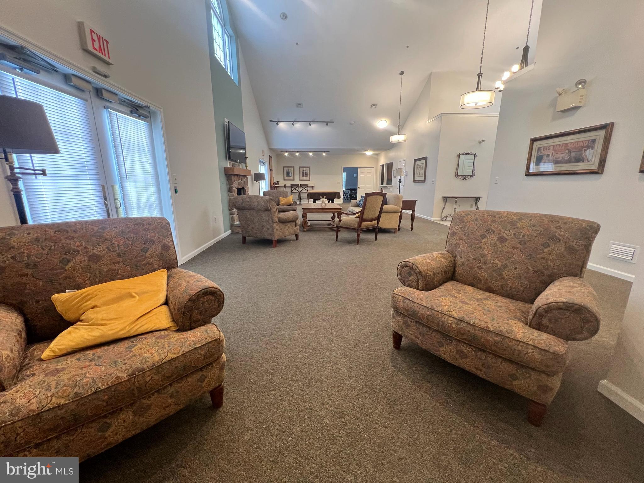 STUARTS KEEP - Residential