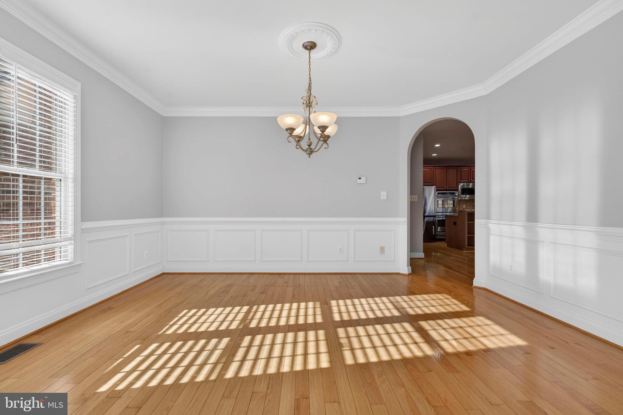 LANSDOWNE ON THE POTOMAC - Residential