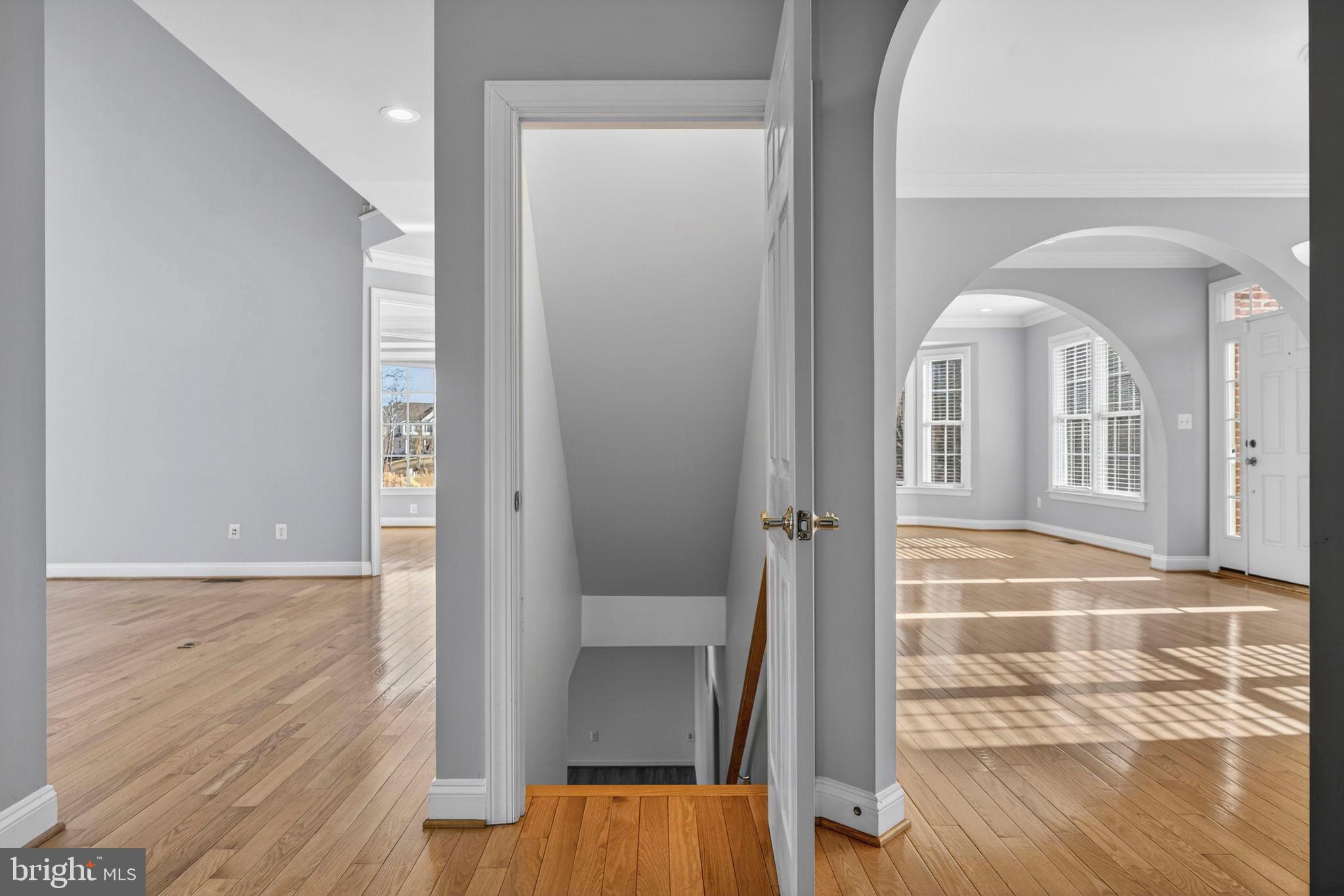 LANSDOWNE ON THE POTOMAC - Residential