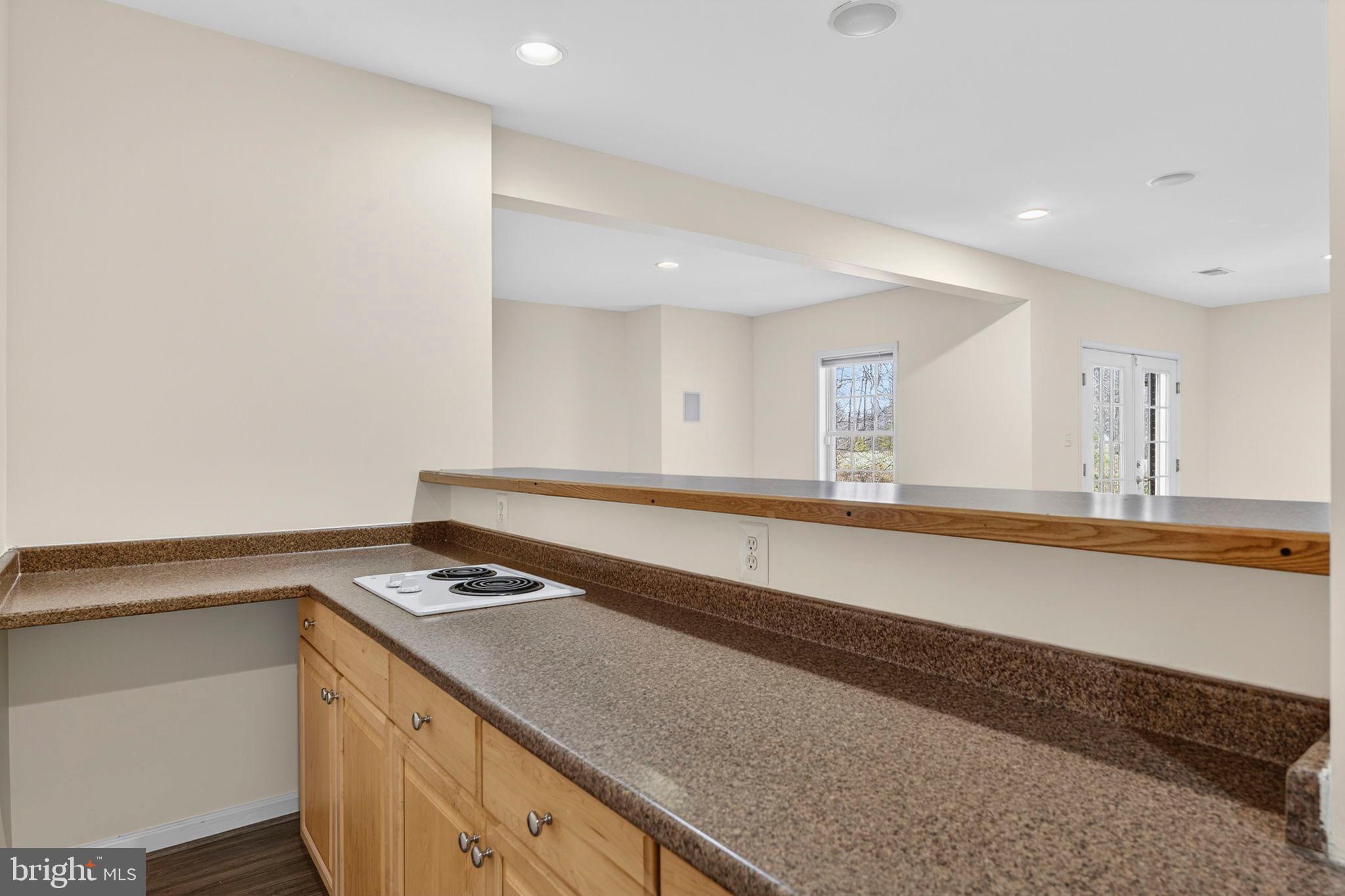 LANSDOWNE ON THE POTOMAC - Residential