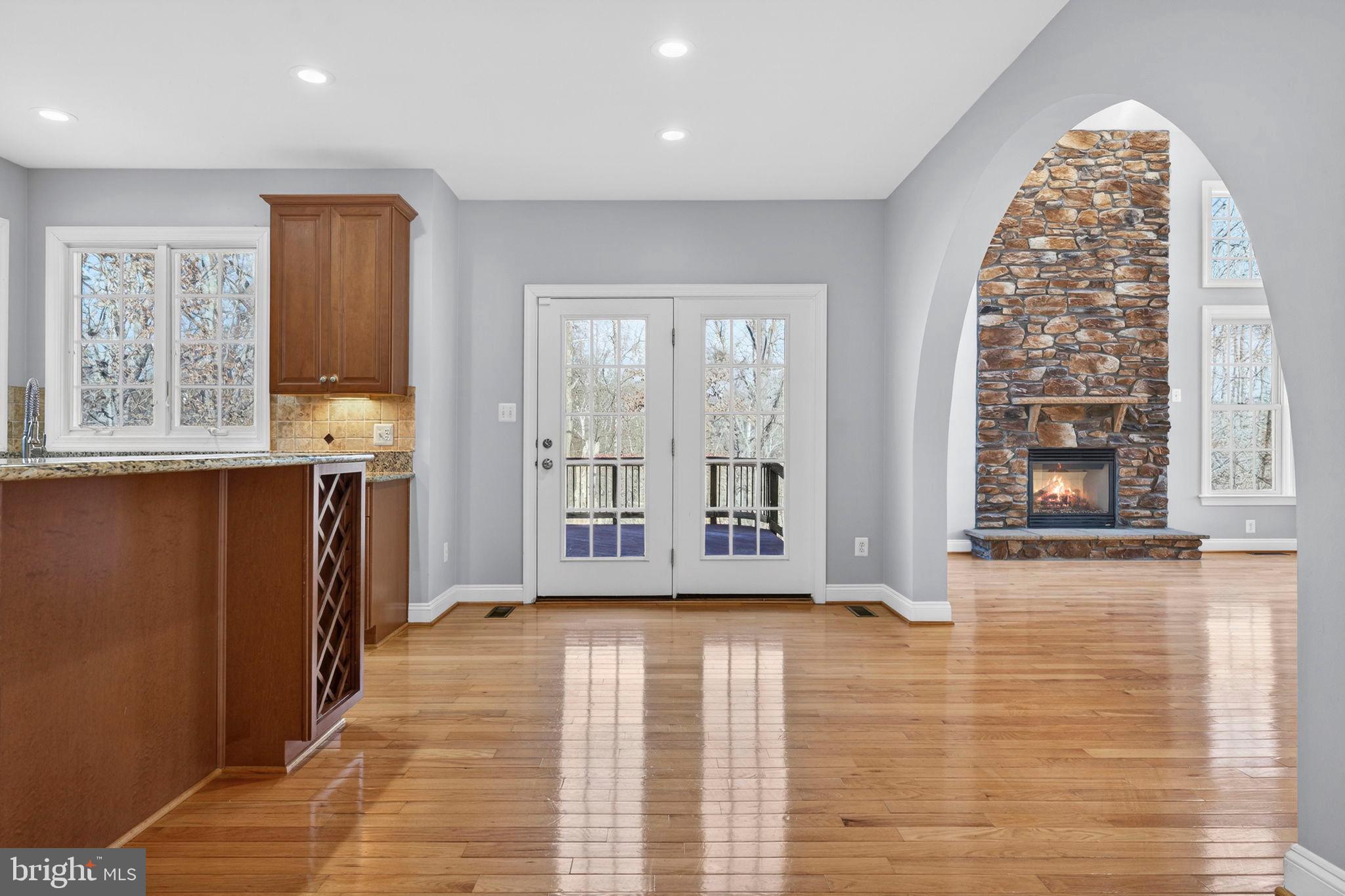 LANSDOWNE ON THE POTOMAC - Residential