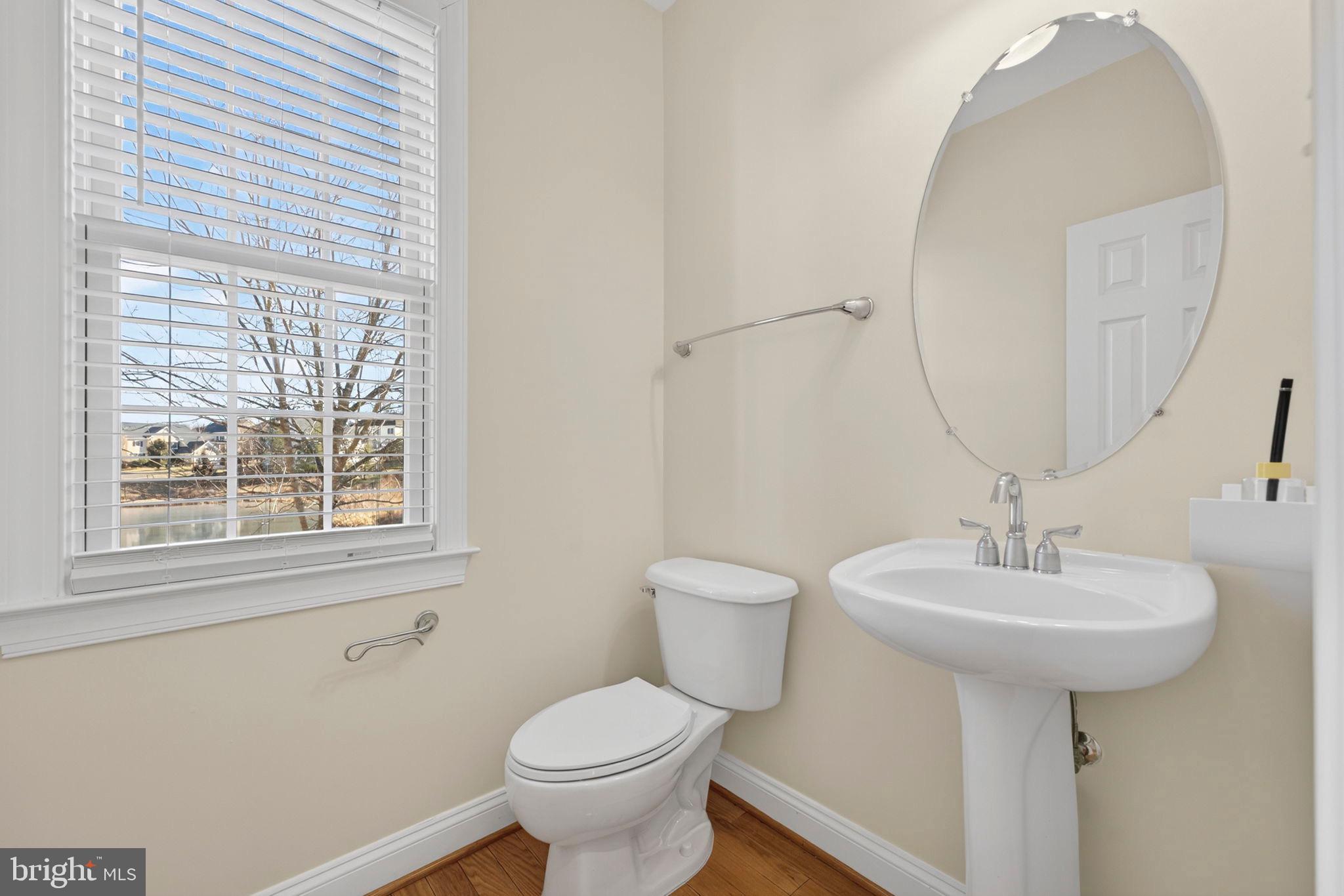 LANSDOWNE ON THE POTOMAC - Residential