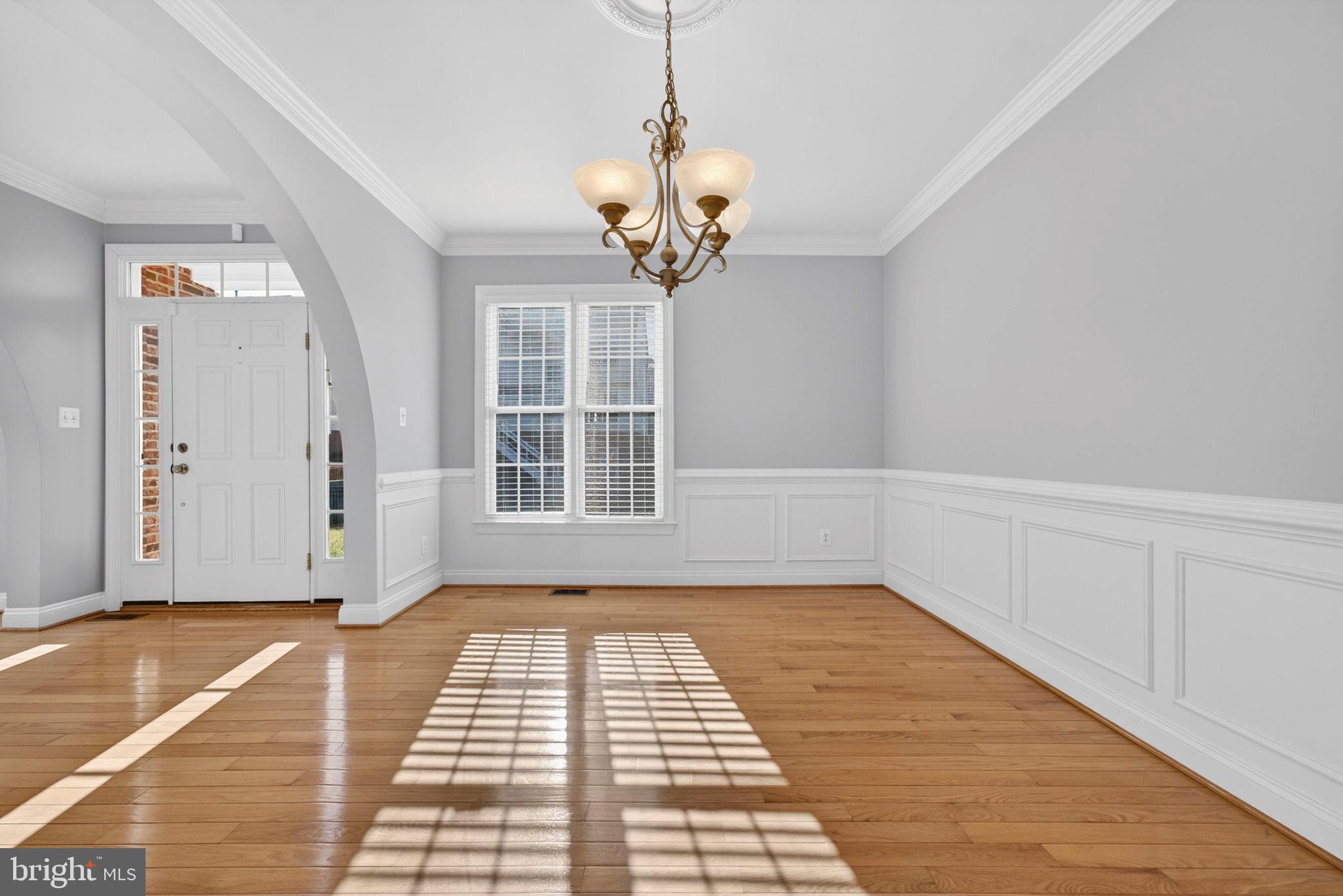 LANSDOWNE ON THE POTOMAC - Residential