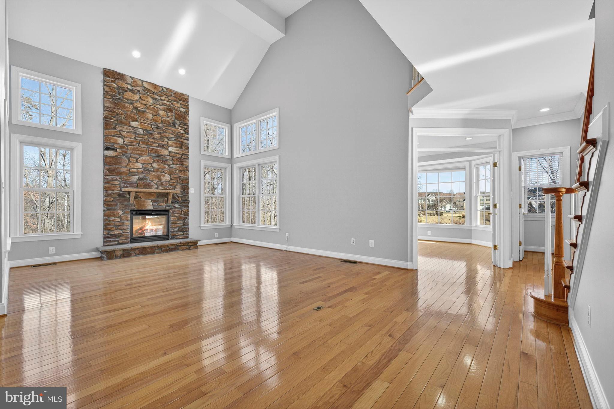 LANSDOWNE ON THE POTOMAC - Residential