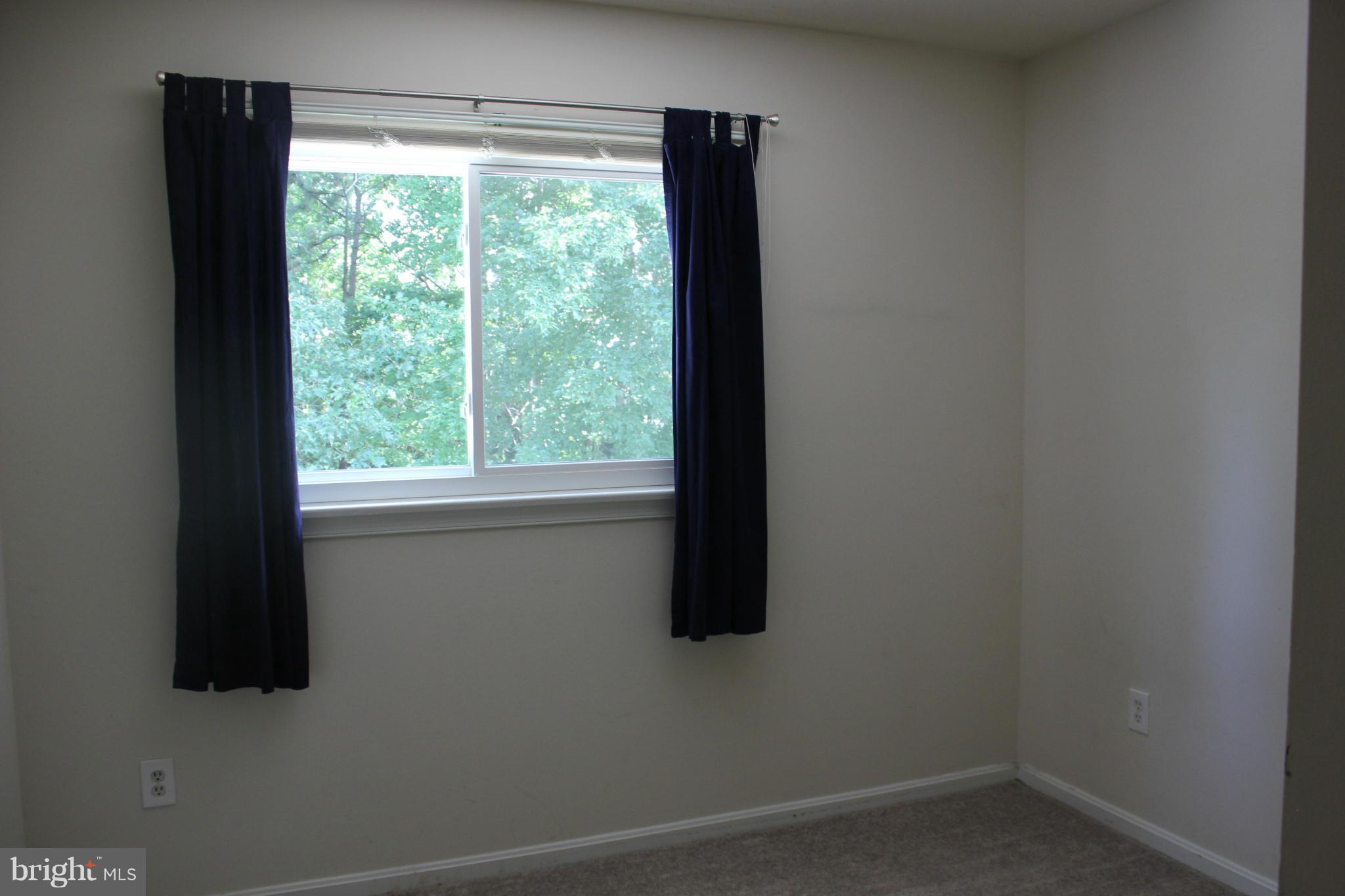 HUNTING QUARTERS - Residential