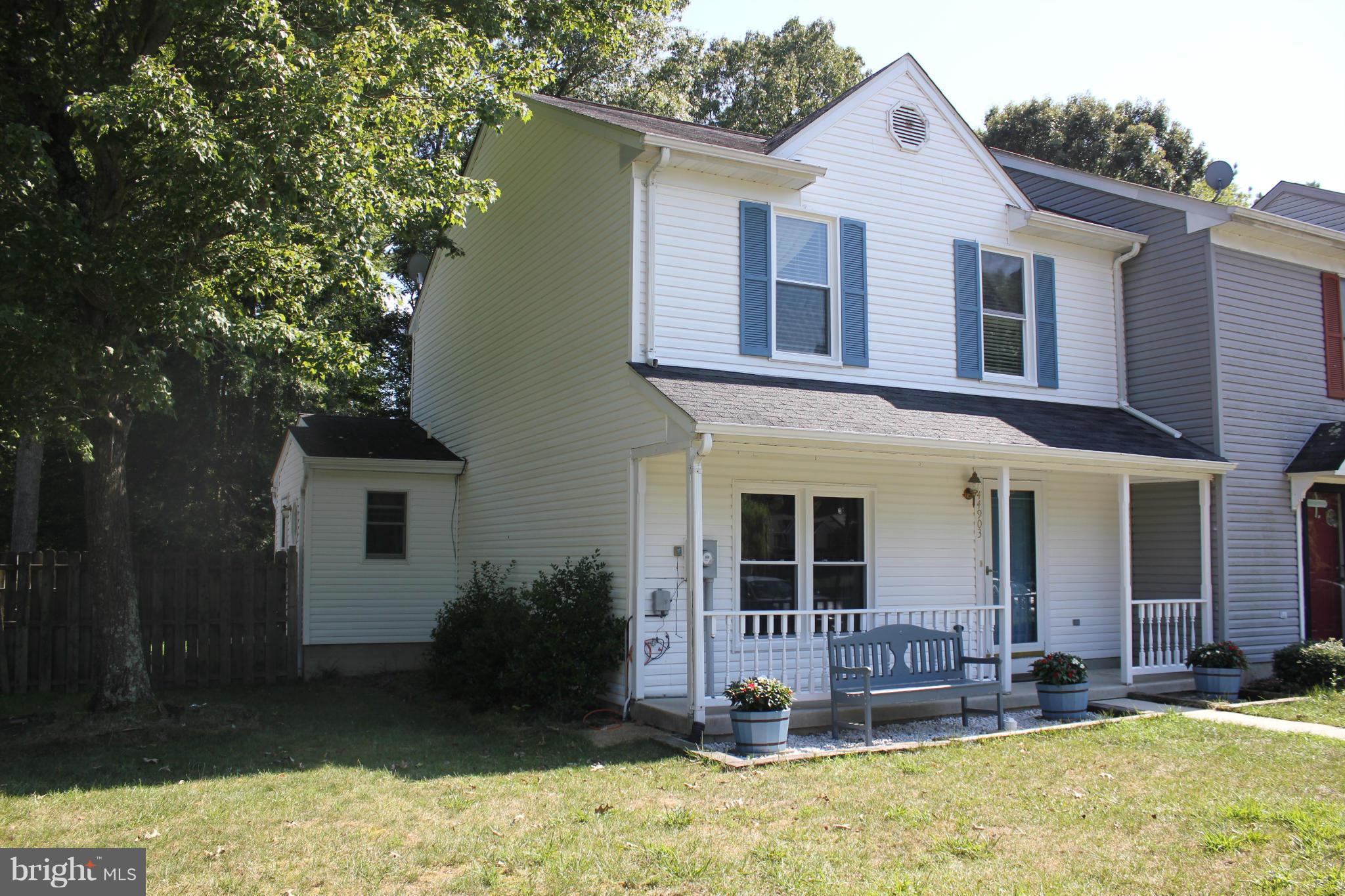 HUNTING QUARTERS - Residential