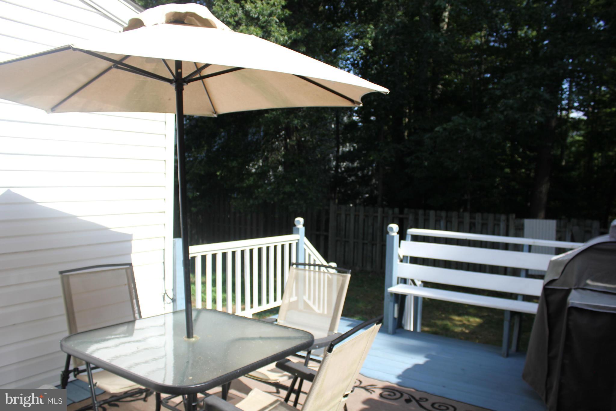 HUNTING QUARTERS - Residential