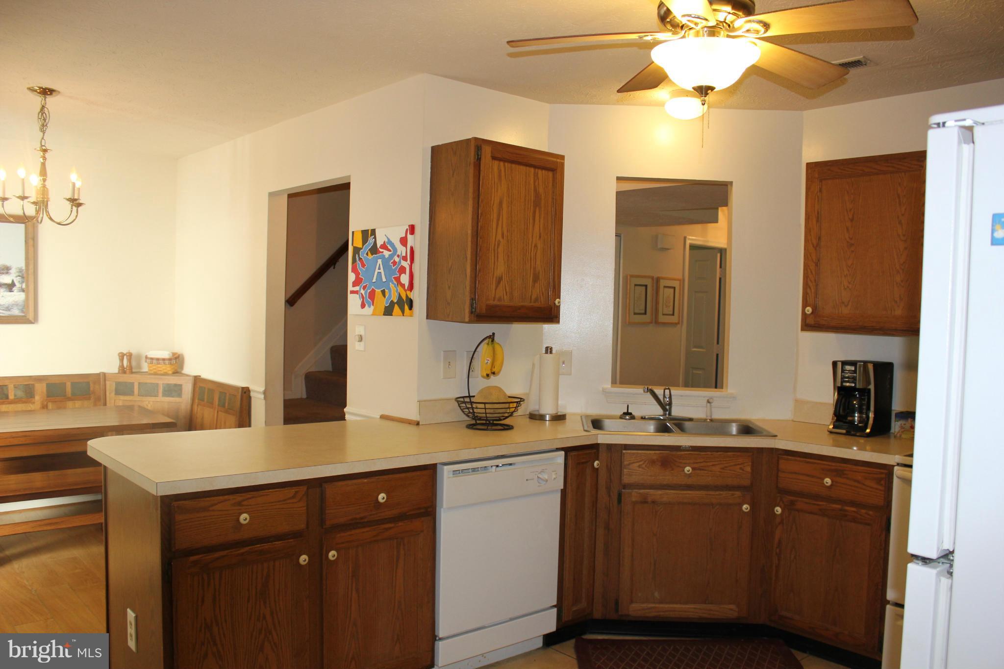 HUNTING QUARTERS - Residential