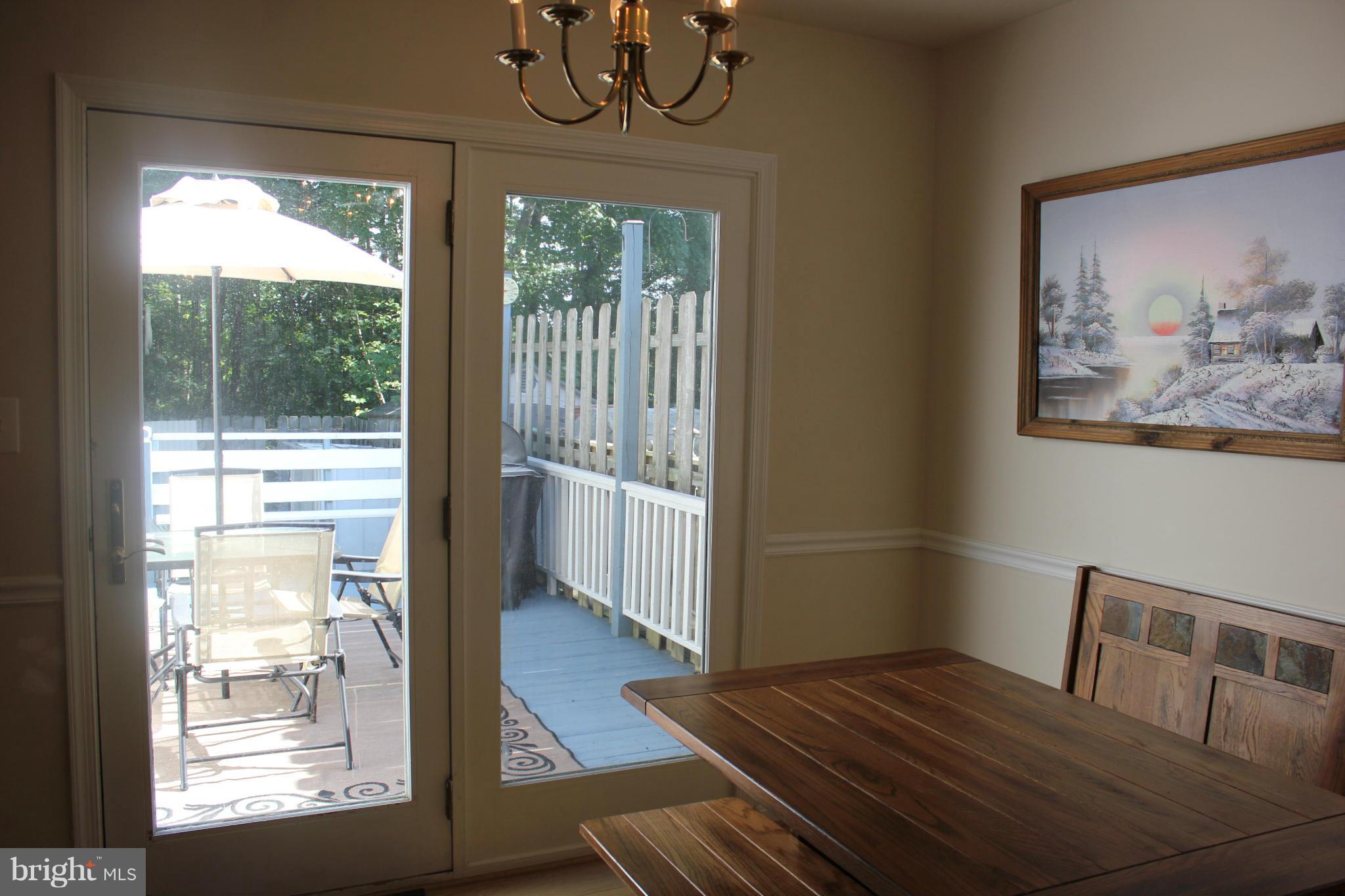 HUNTING QUARTERS - Residential