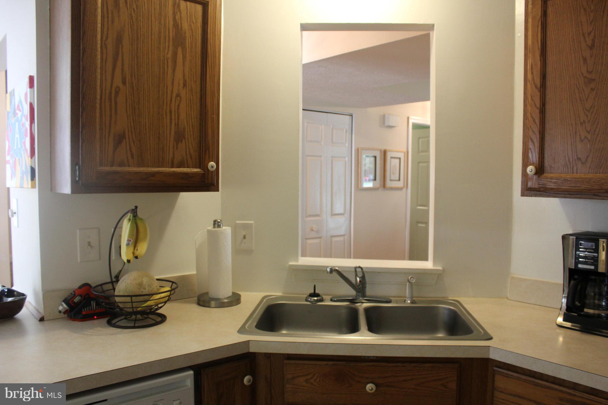 HUNTING QUARTERS - Residential