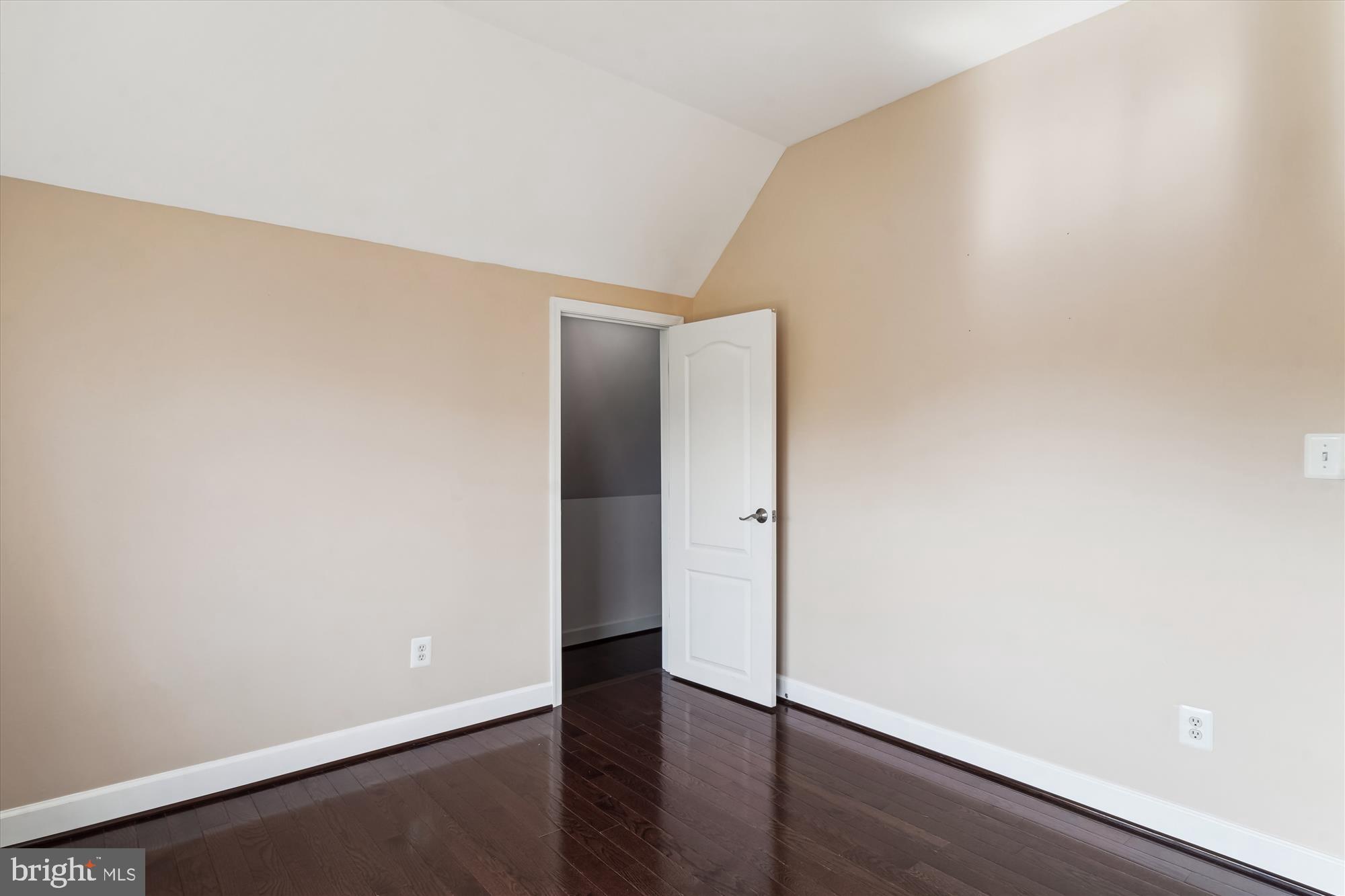 BUCKINGHAM STATION - Residential