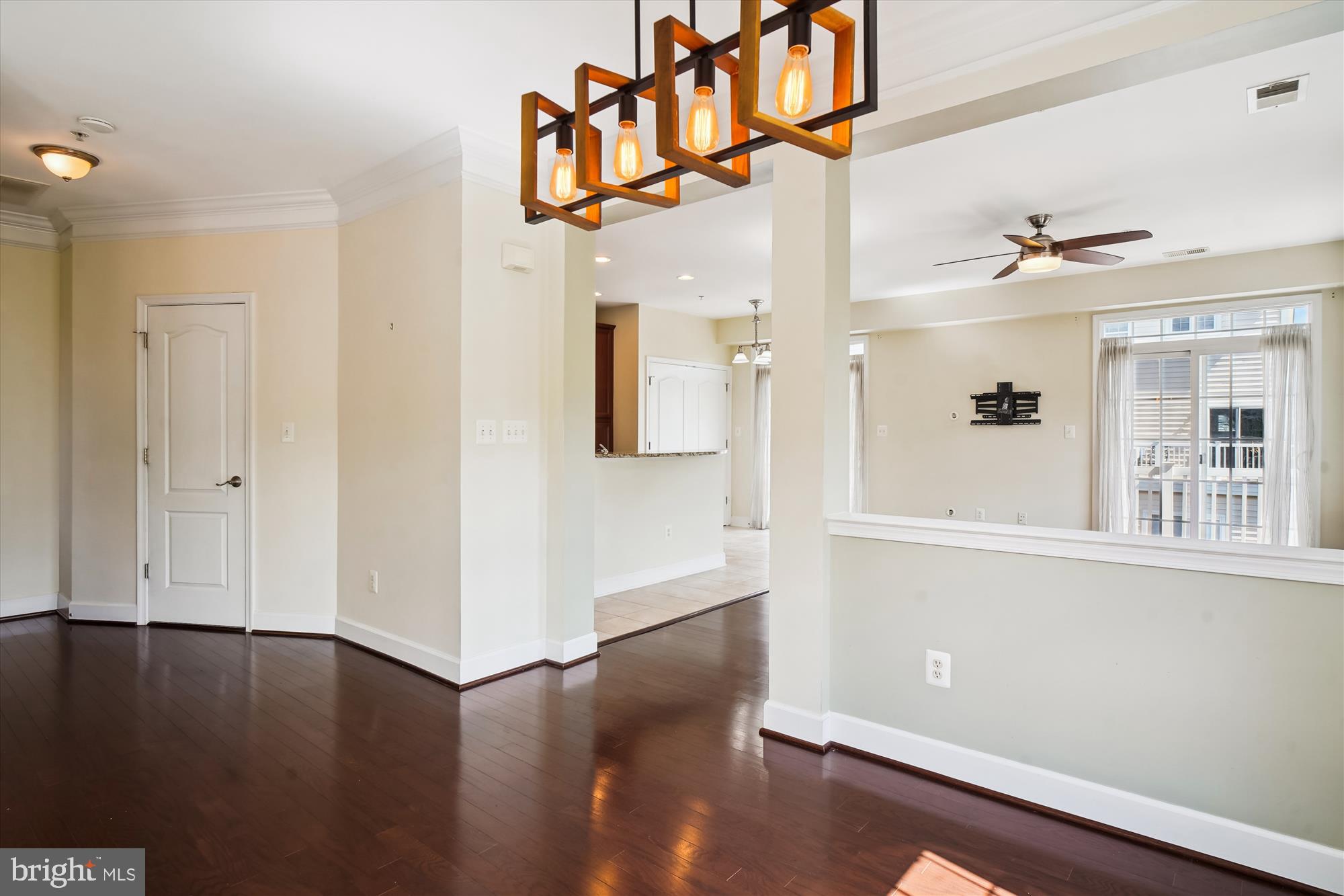 BUCKINGHAM STATION - Residential