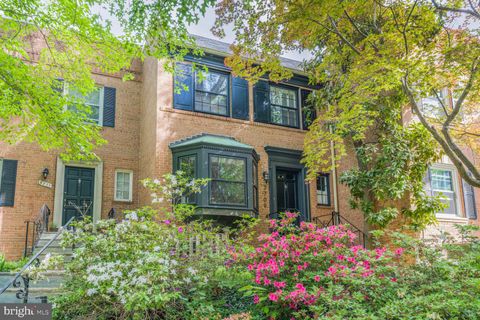 3709 HUNTINGTON STREET NW WASHINGTON DC 20015