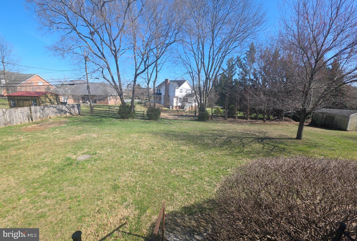 ORCHARD HILLS - Residential