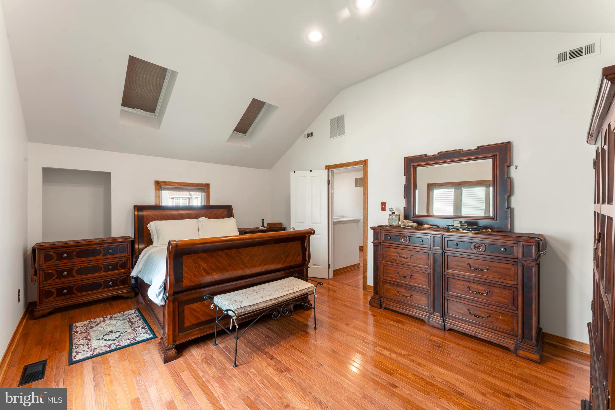 PINE VALLEY - Residential