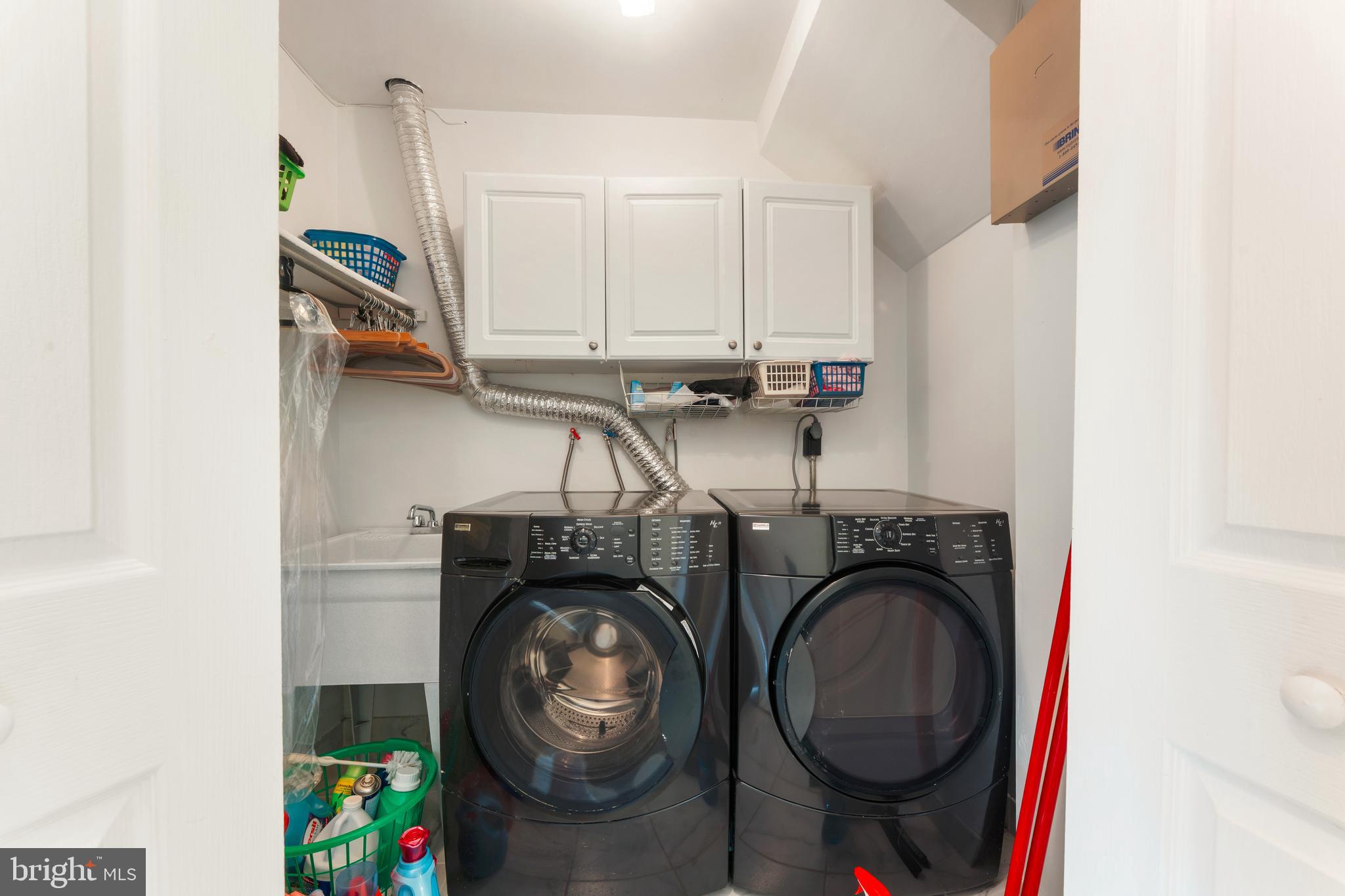 PINE VALLEY - Residential