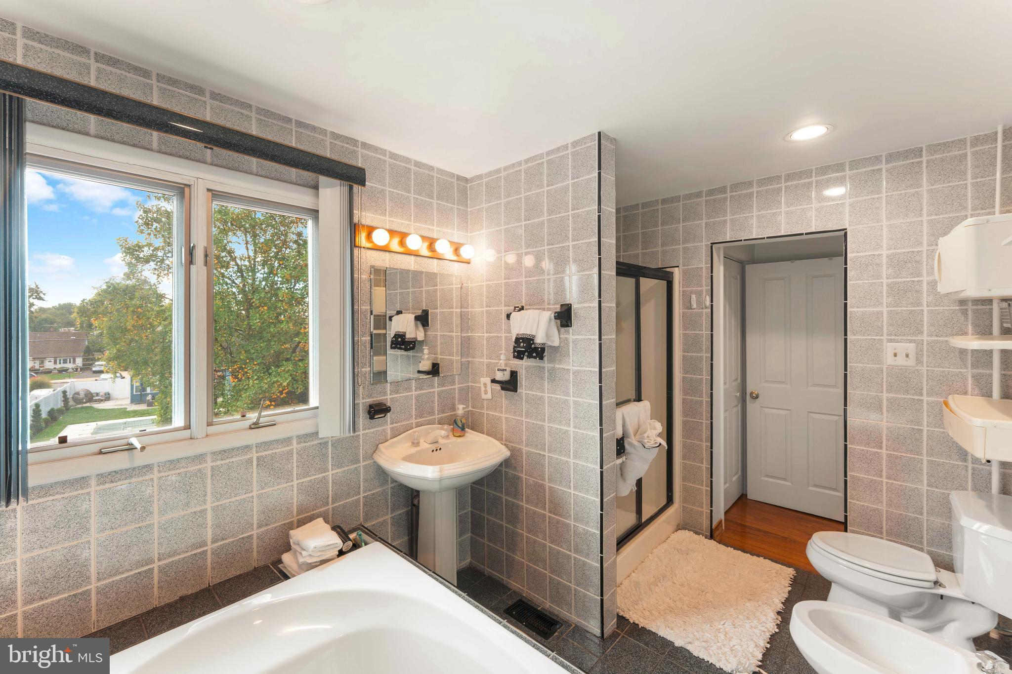 PINE VALLEY - Residential