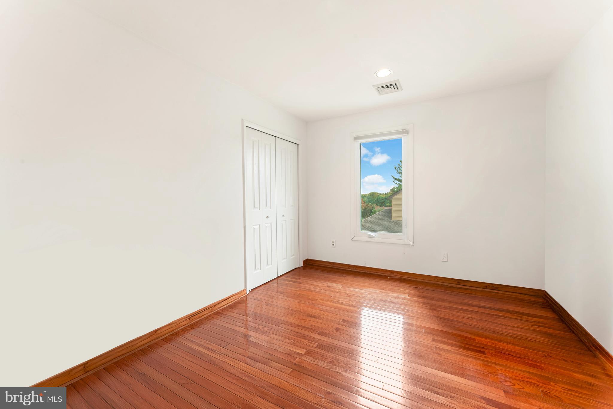 PINE VALLEY - Residential