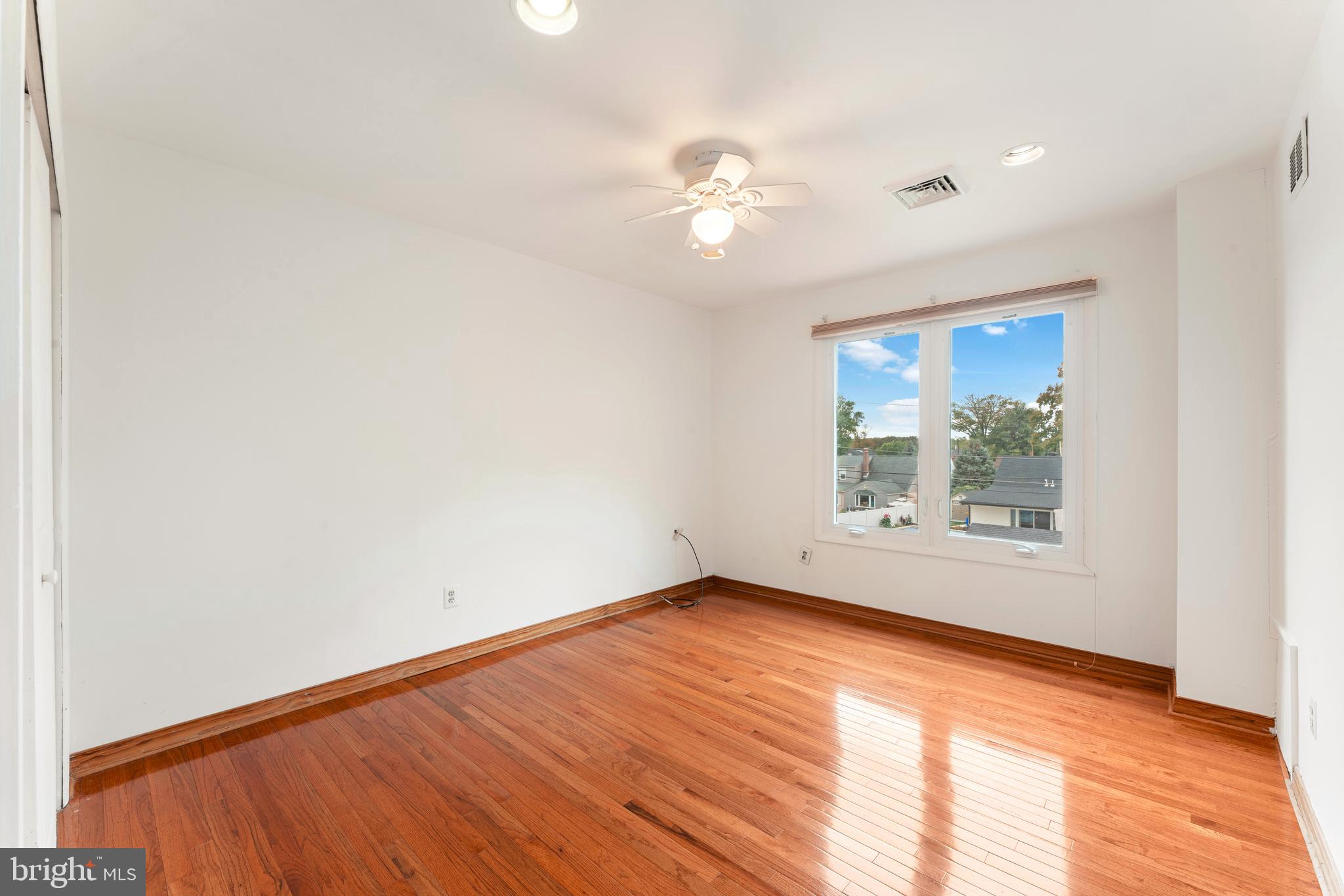 PINE VALLEY - Residential