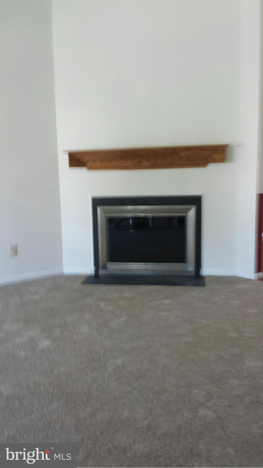 CASTLEMILL - Residential Lease