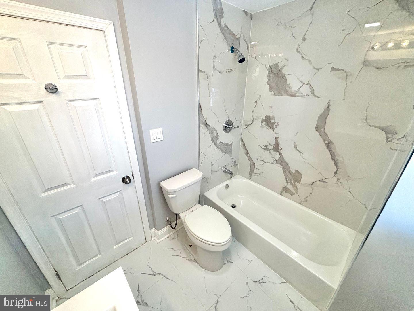 WEST PASSYUNK - Residential Lease