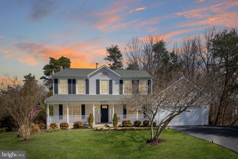 8504 SILVERDALE ROAD LORTON VA 22079