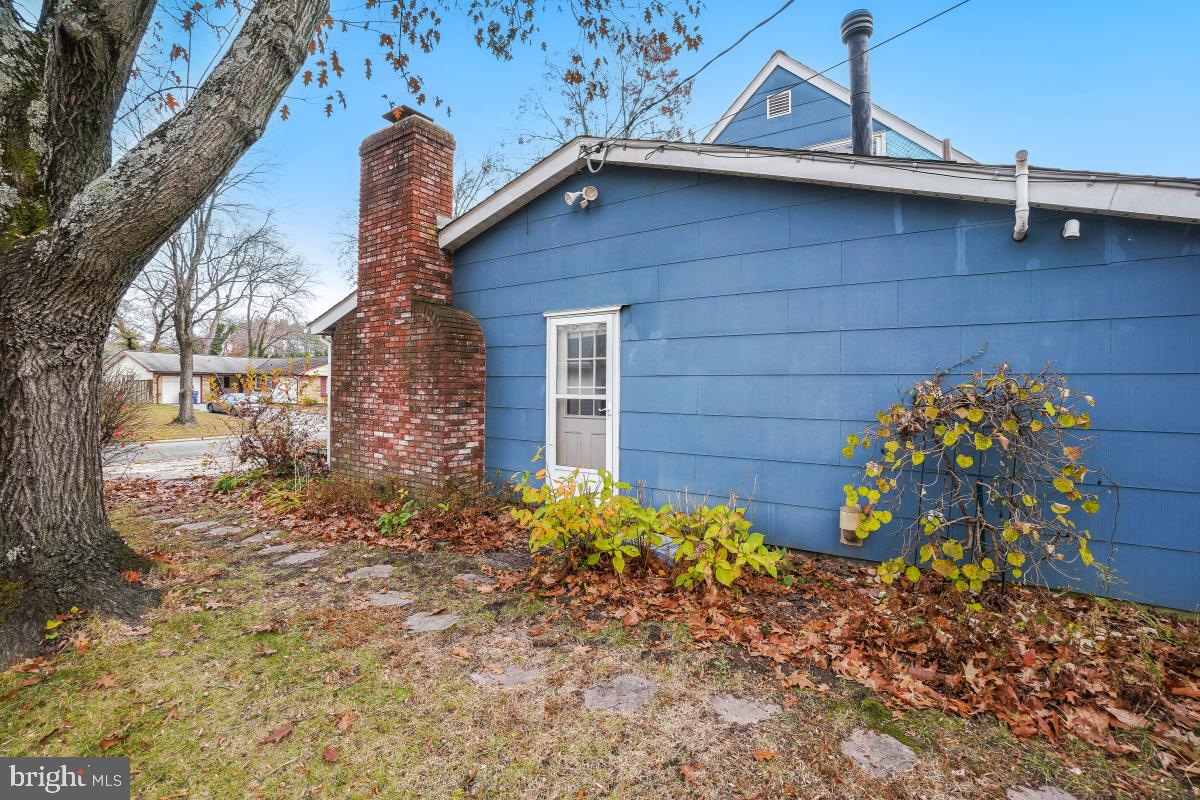 MEADOWBROOK - Residential