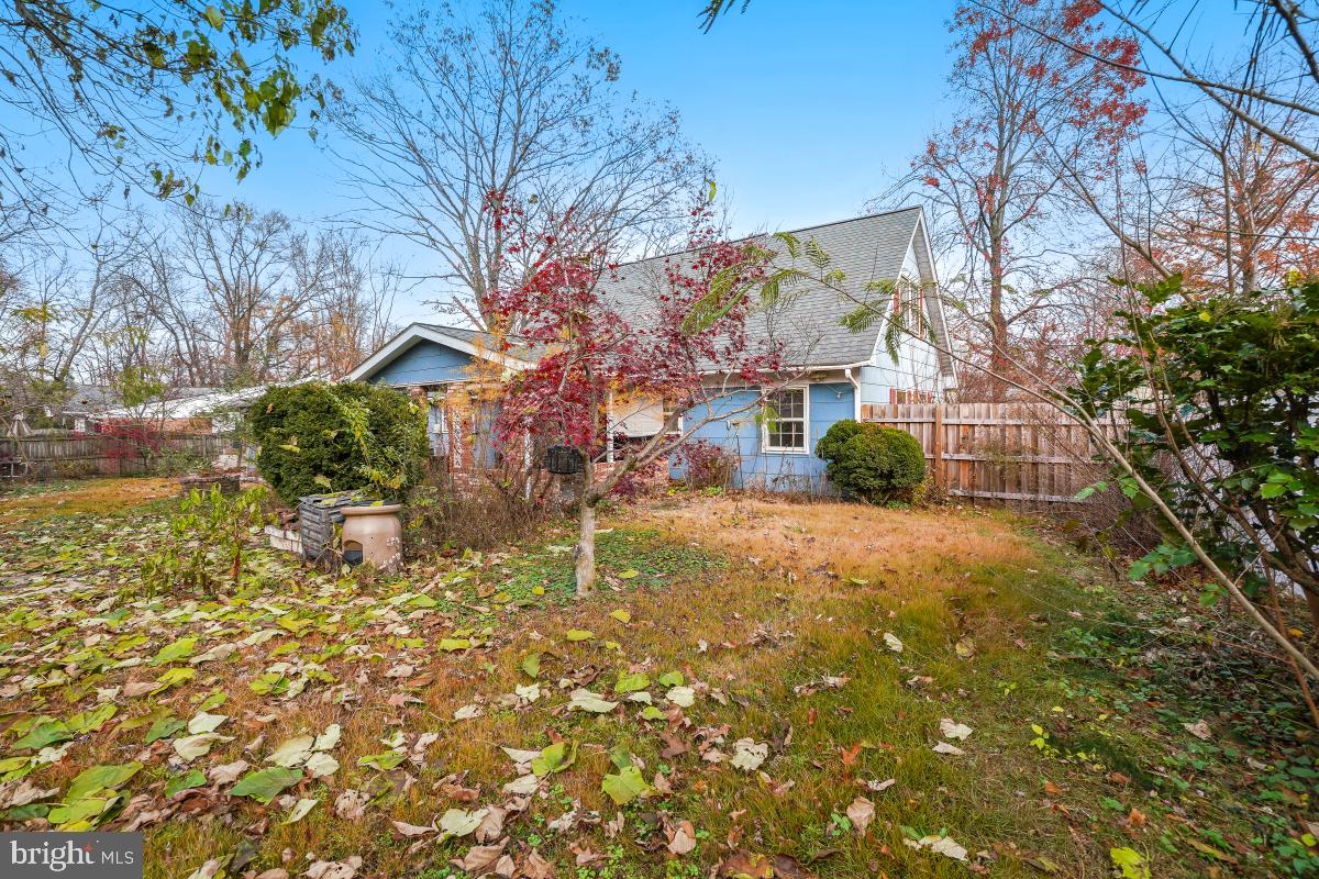 MEADOWBROOK - Residential