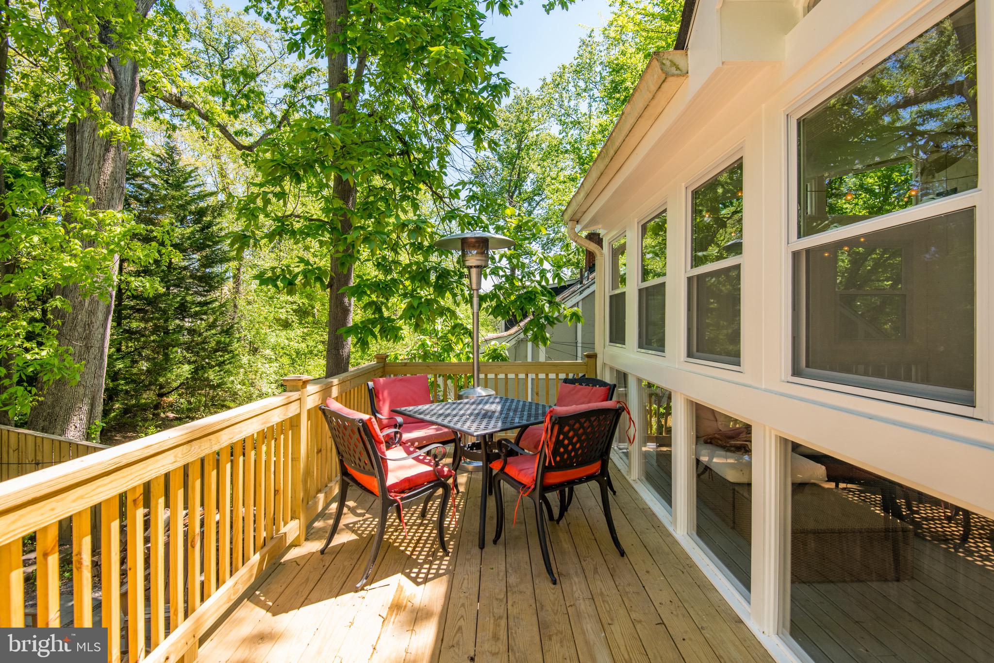 FOREST HILLS - Residential