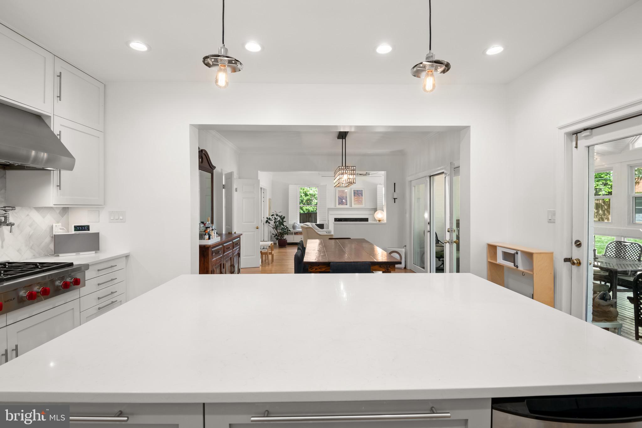 FOREST HILLS - Residential