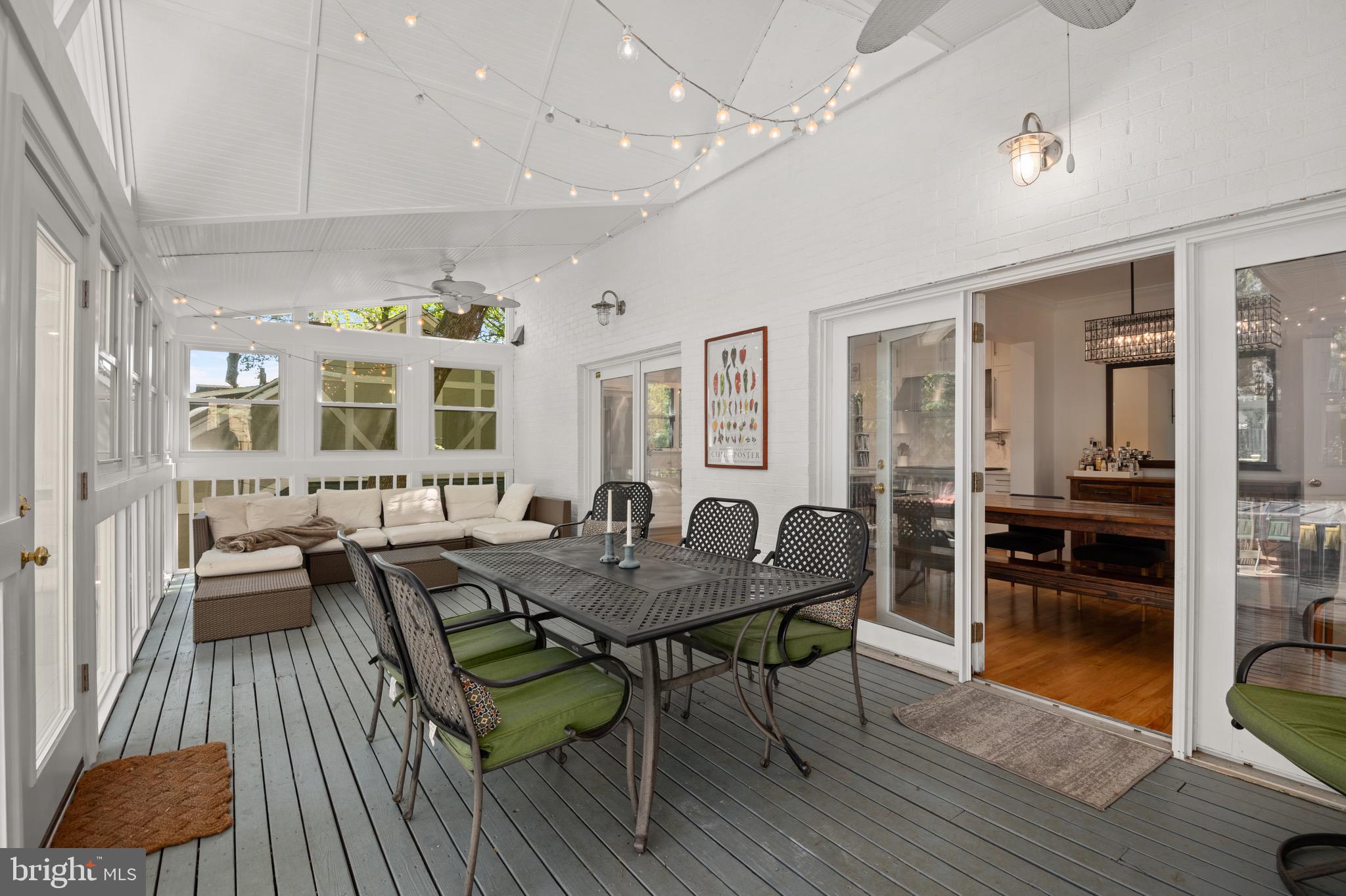 FOREST HILLS - Residential