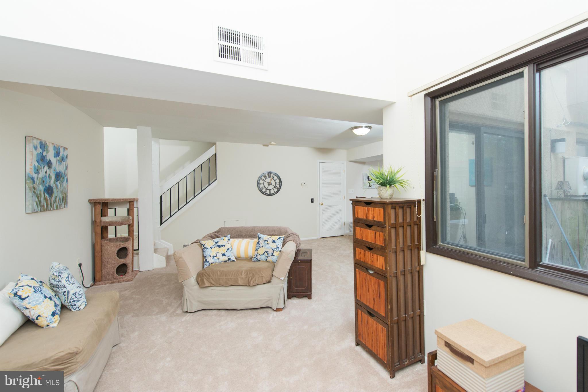 SIERRA VILLAS - Residential