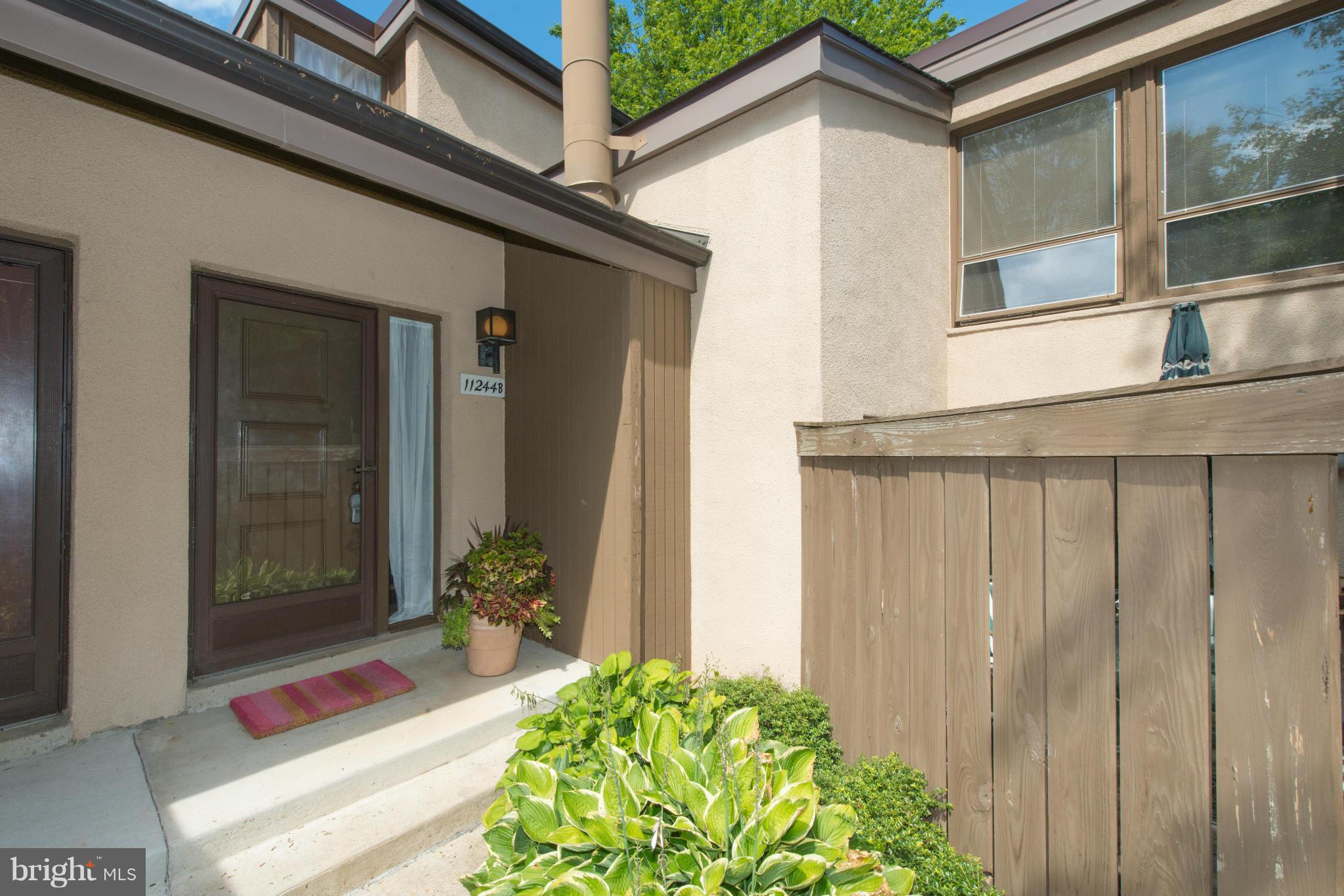 SIERRA VILLAS - Residential