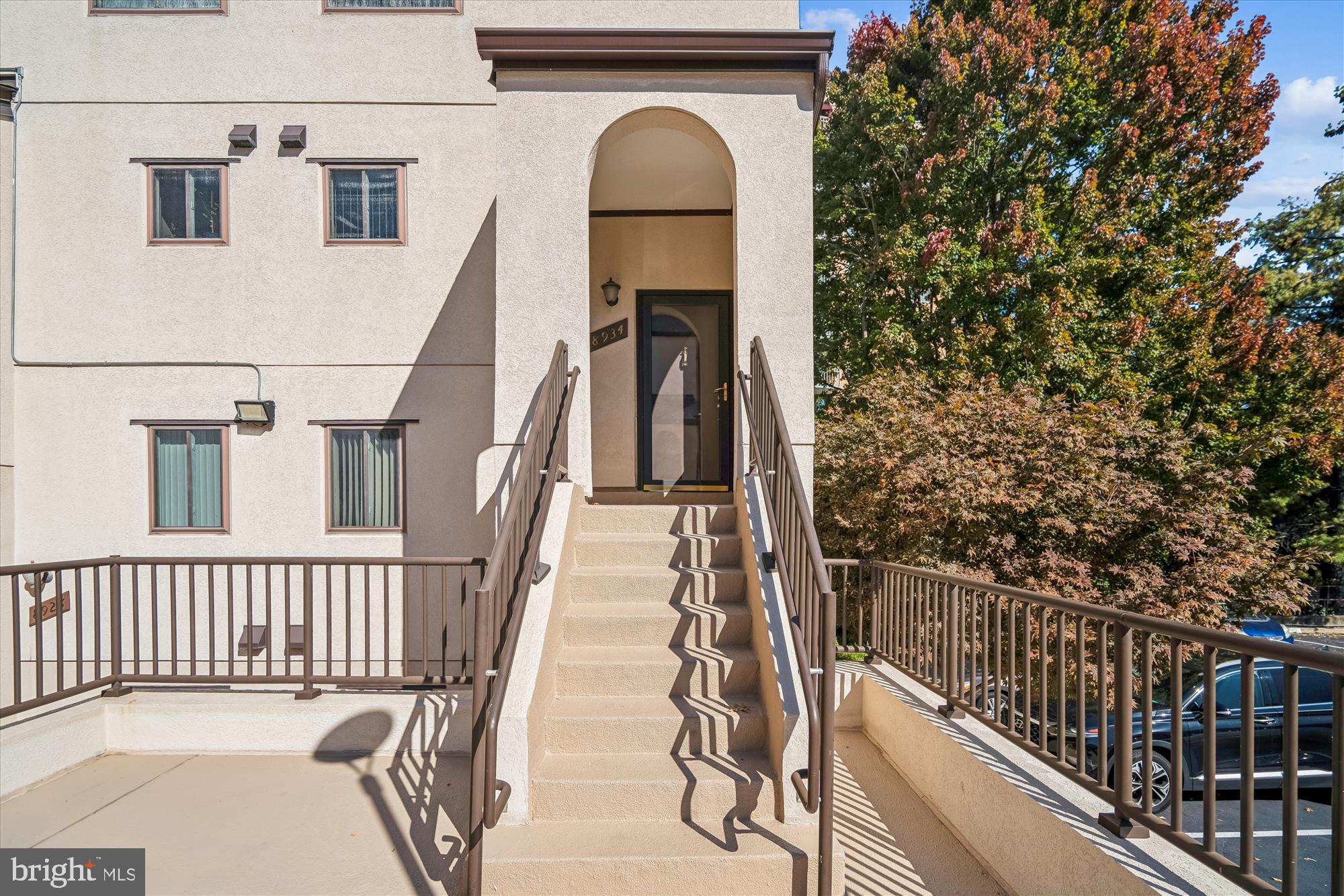 CITY COMMONS - Residential Lease