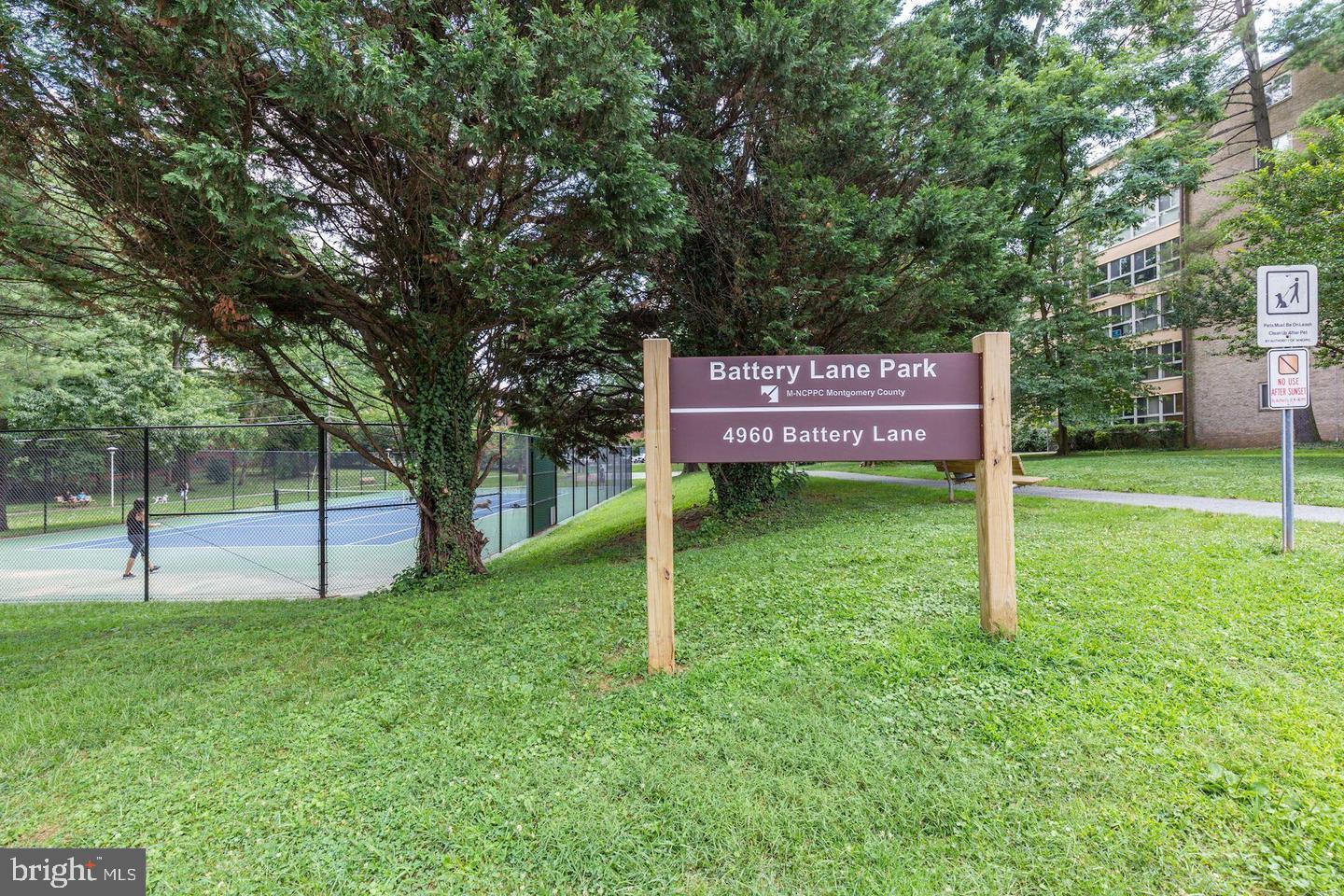 CITY COMMONS - Residential Lease