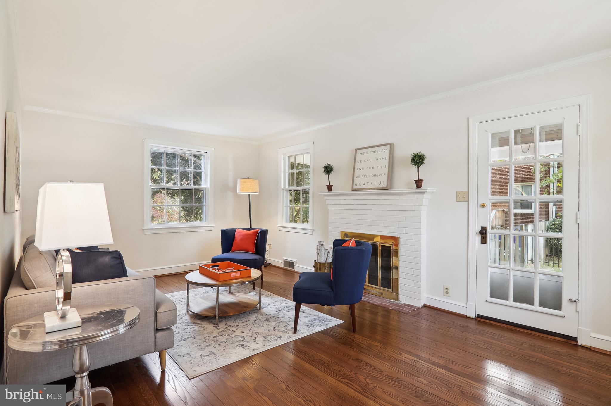 GLENVIEW - Residential