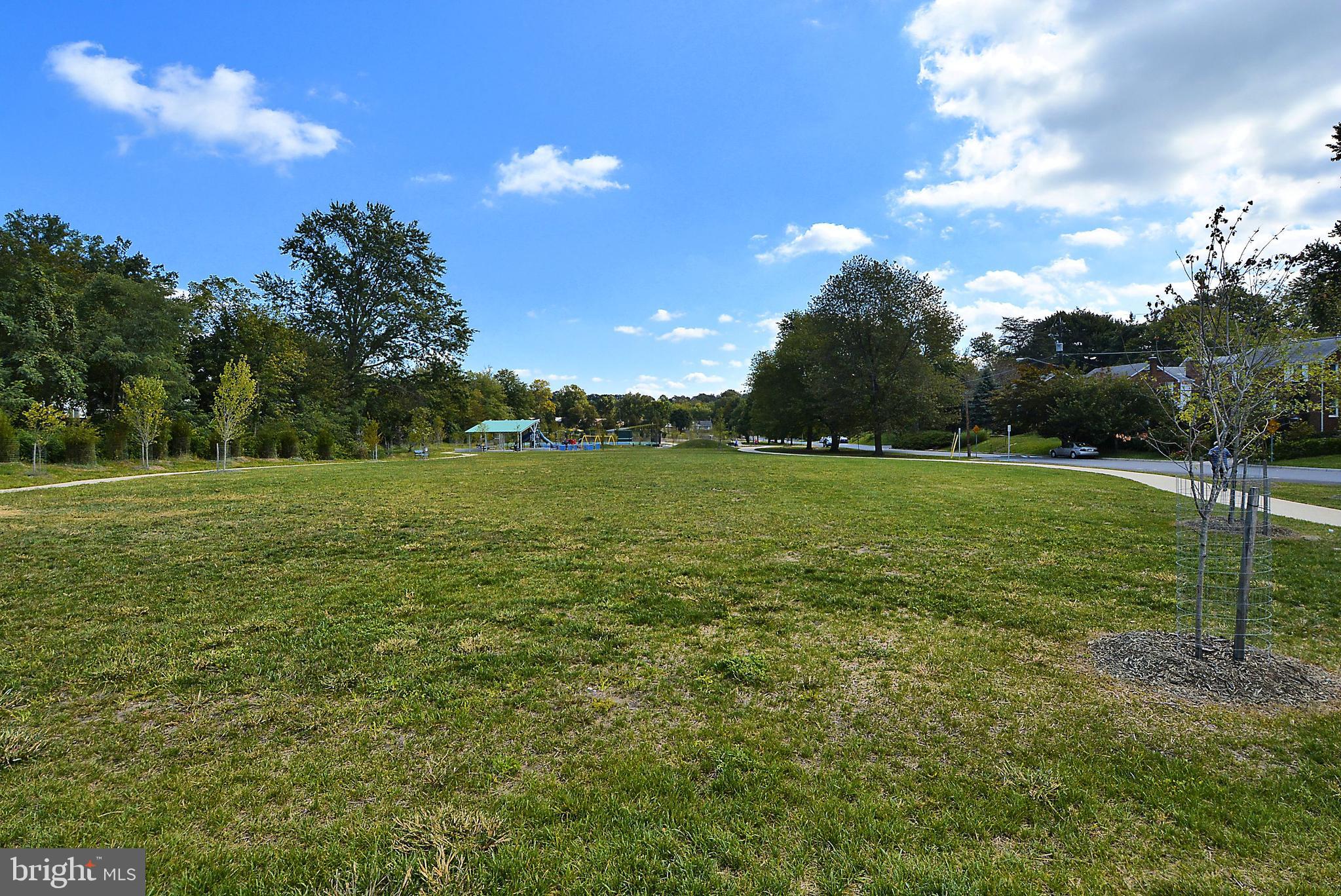 GLENVIEW - Residential