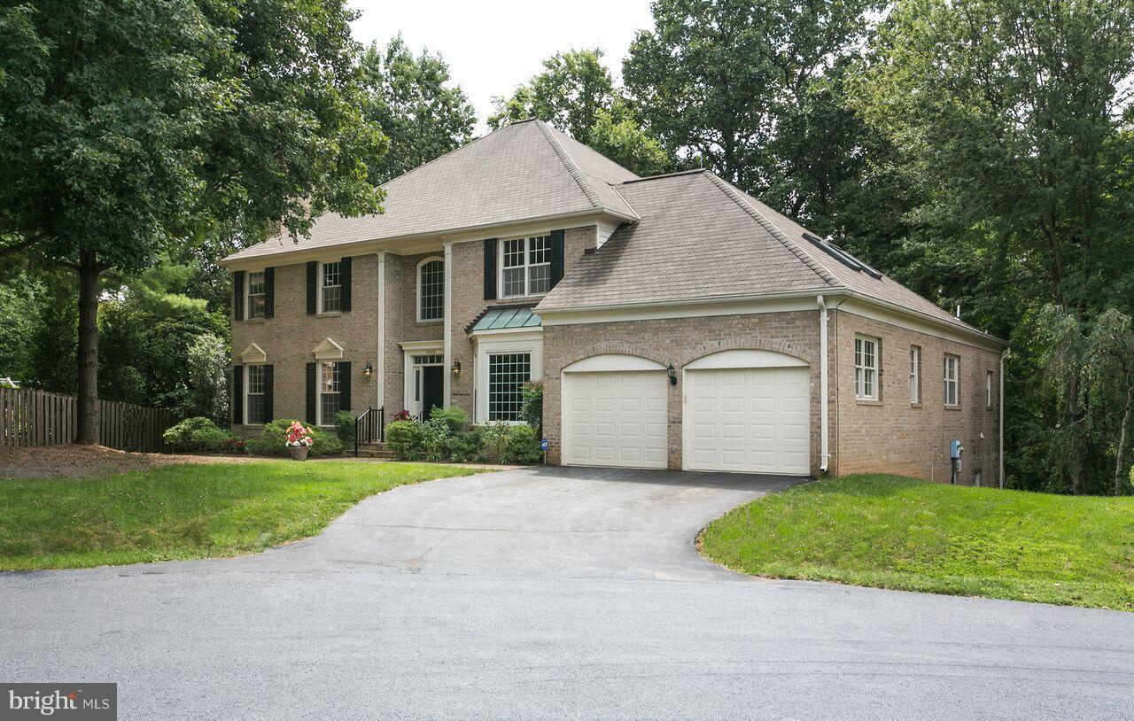 WINDY HILL - Residential